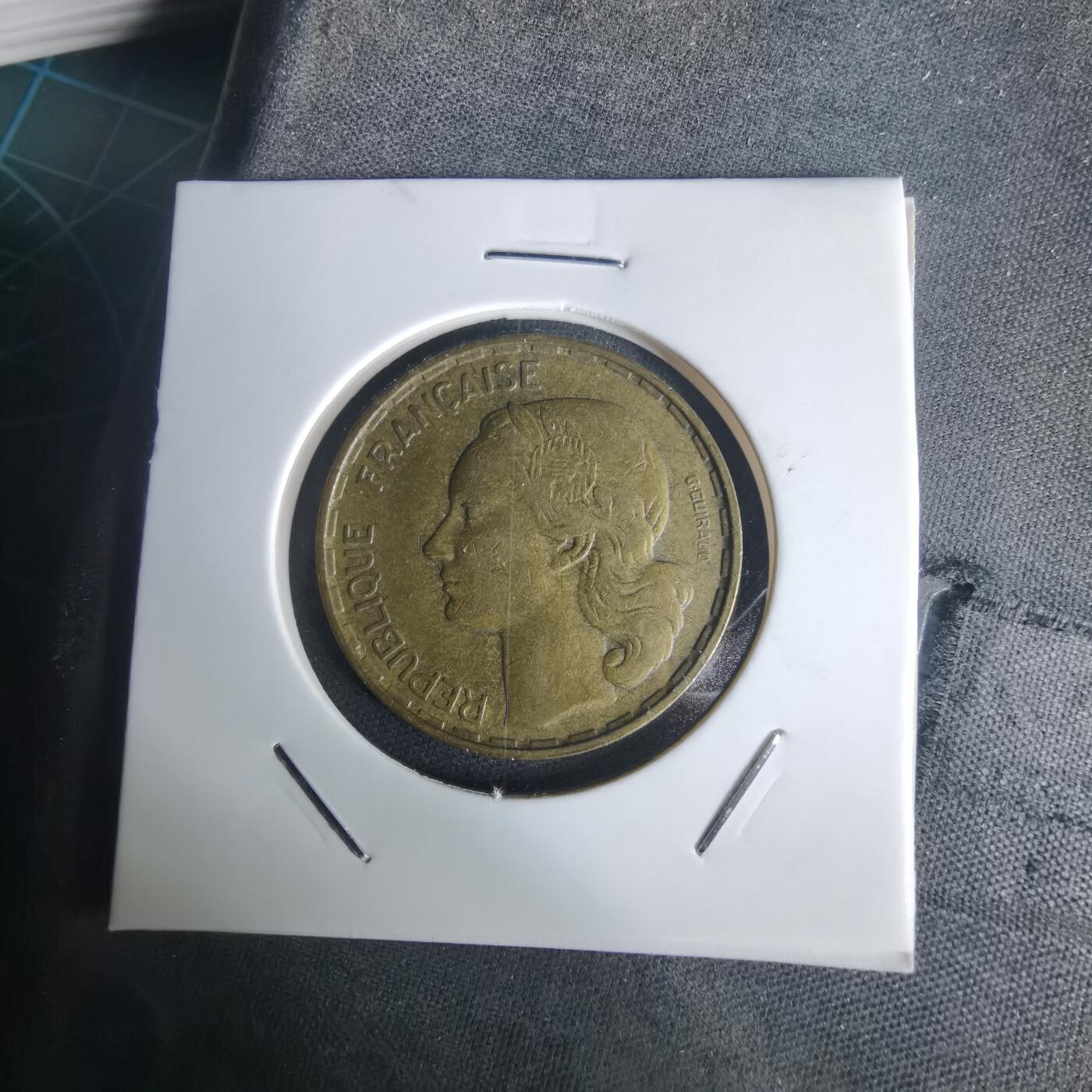 沼泽如烟--第977场 法国1952年50分