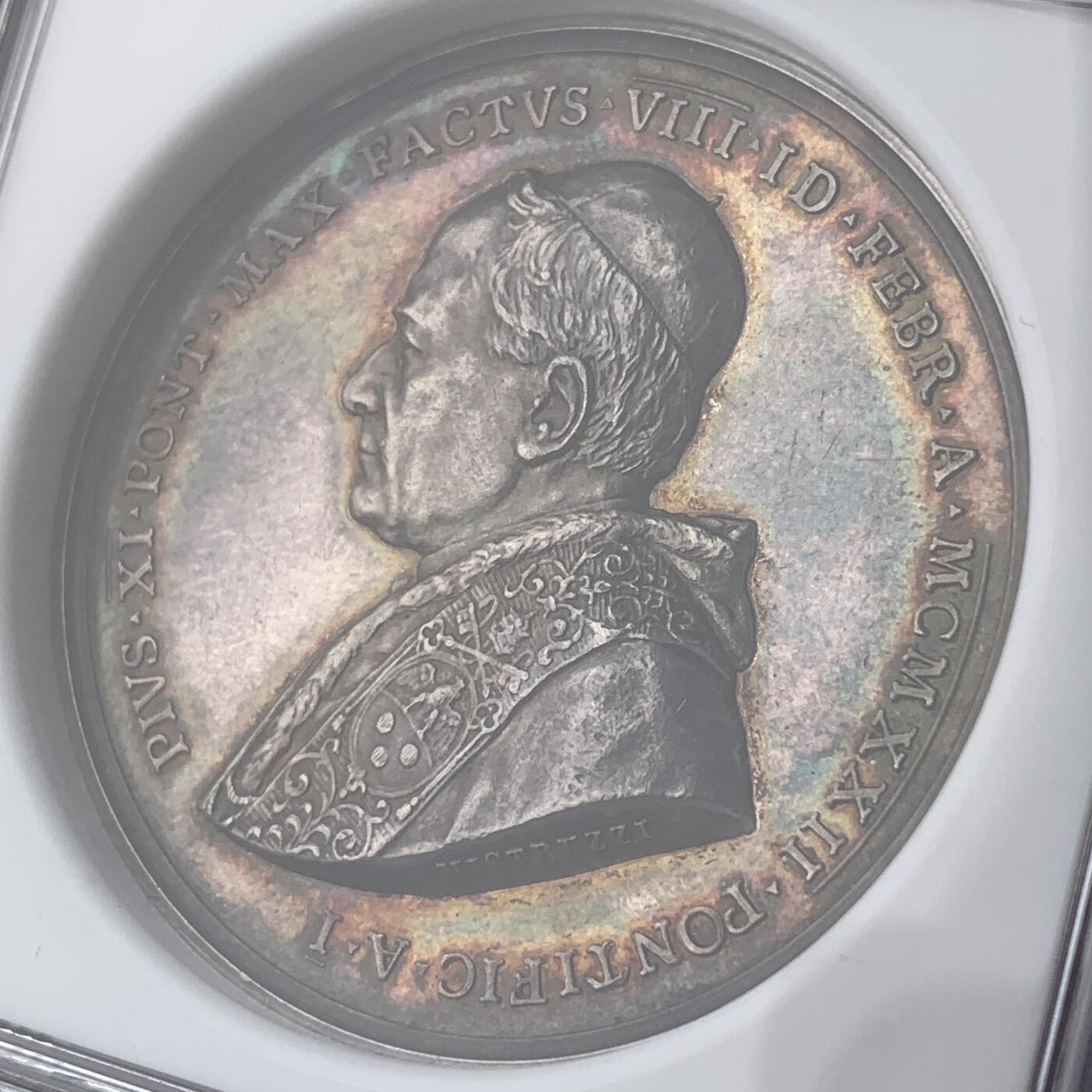 掌中浮雕-藏着的欧洲第051场 NGC MS63 ：1922年梵蒂冈教皇国庇护十一世纪念宣传信仰圣会成立300周年银章 ，43mm