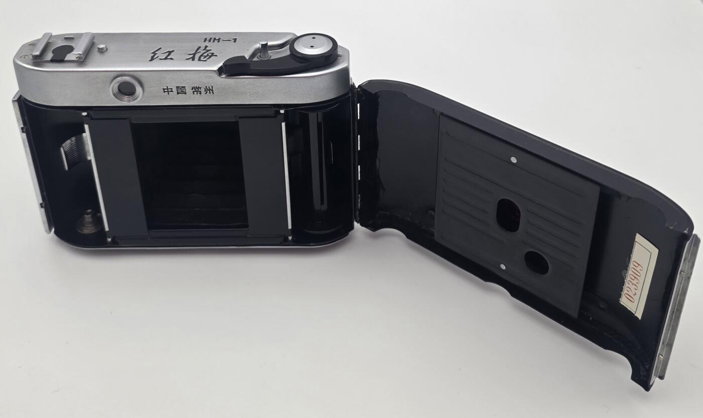 红梅HM-1折叠相机-时光的印记-相机的前世今生-另送海鸥相机小皮壳