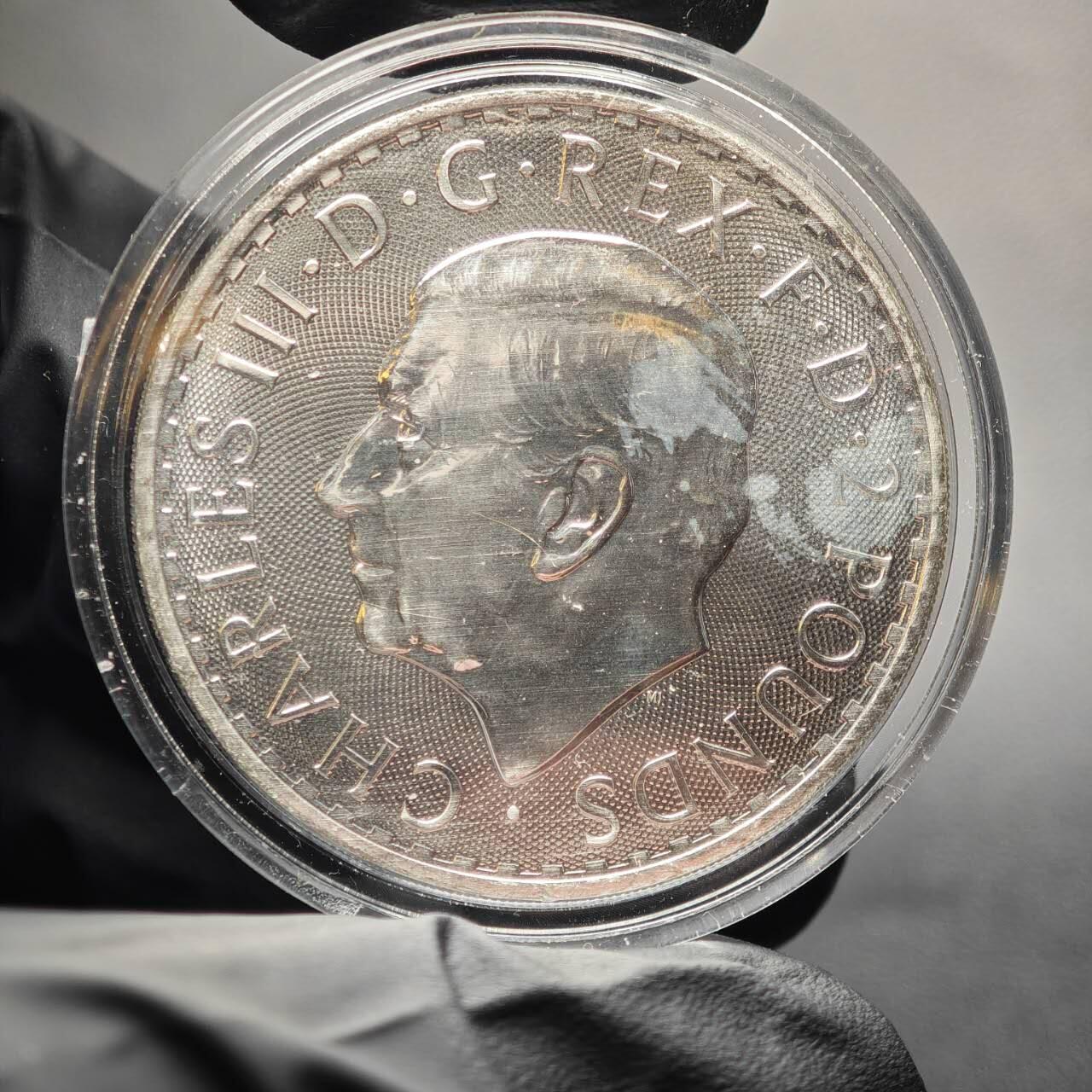 金瓯小拍第三期 古今币章 银价专场 英国不列颠女神投资银币2023年 重31.1克 查尔斯国王头像 有淡白斑