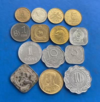 外国优质老铜币高银银币，周六九点倒数截拍，满百包邮，持续收拍 - 亚洲币一堆