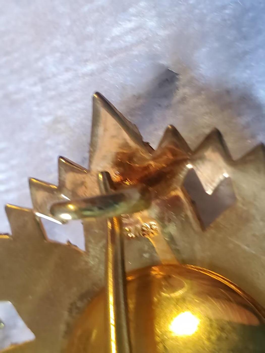 韵星假日拍卖第三十八期 -- Rimey Holidays Auction 38 泰王国大十字级别王冠勋章带原盒佩戴说明一套 银制镀金珐琅 非复刻垃圾 最高级别王冠勋章 造币局制作 打厂标 品相非常好闪闪发亮通体无损