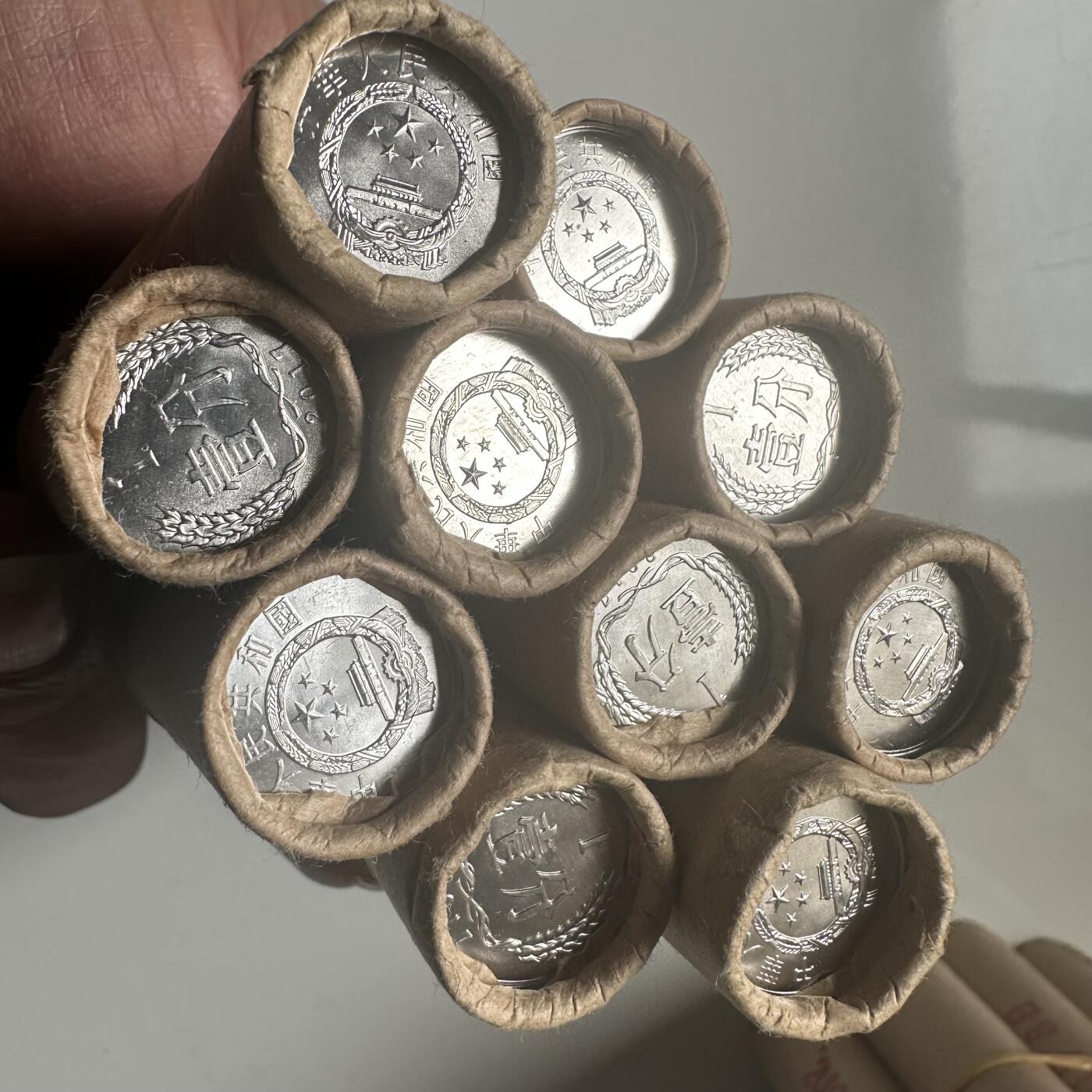 🌹外币初藏🌹🐯2026年第12场  每周二四六晚8️⃣点 接代拍 银行一分卷 随机一卷