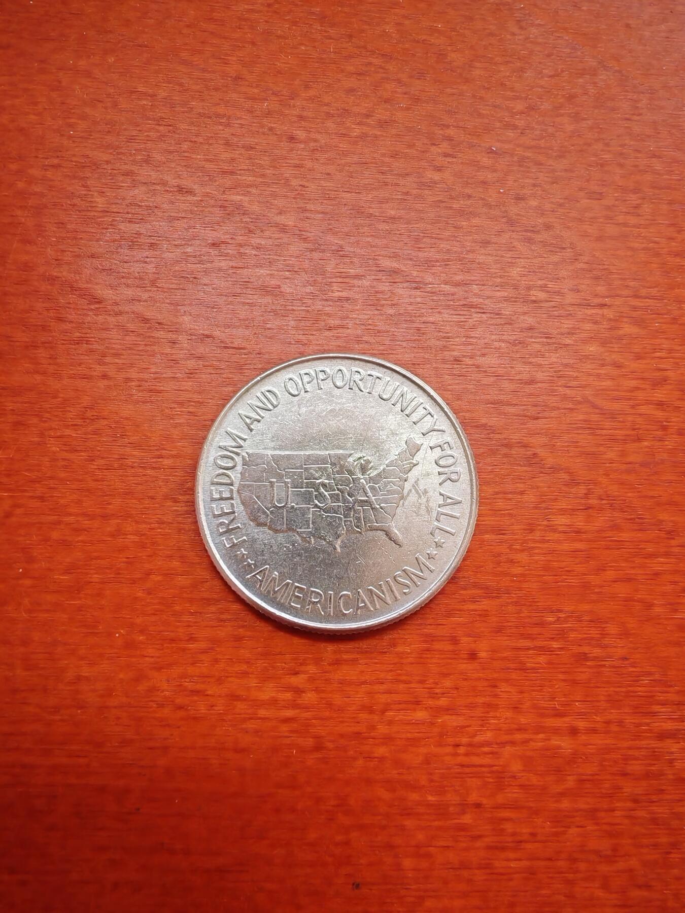 长老汇蛇年精选第九十六场拍卖 1951美国卡弗和华盛顿半圆银币，12.5克900银，灯塔水晶盒