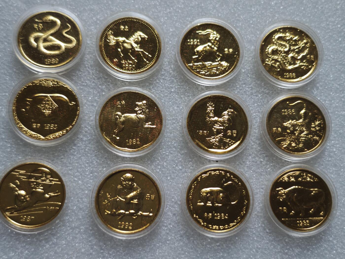 瓶子🏺第227期拍卖会  上海造币厂精制十二生肖纪念章  镀金铜章   原盒