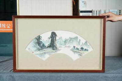 上海都达杂项专场九（全场包邮） - 龙廷霸 山水扇面连框1-151