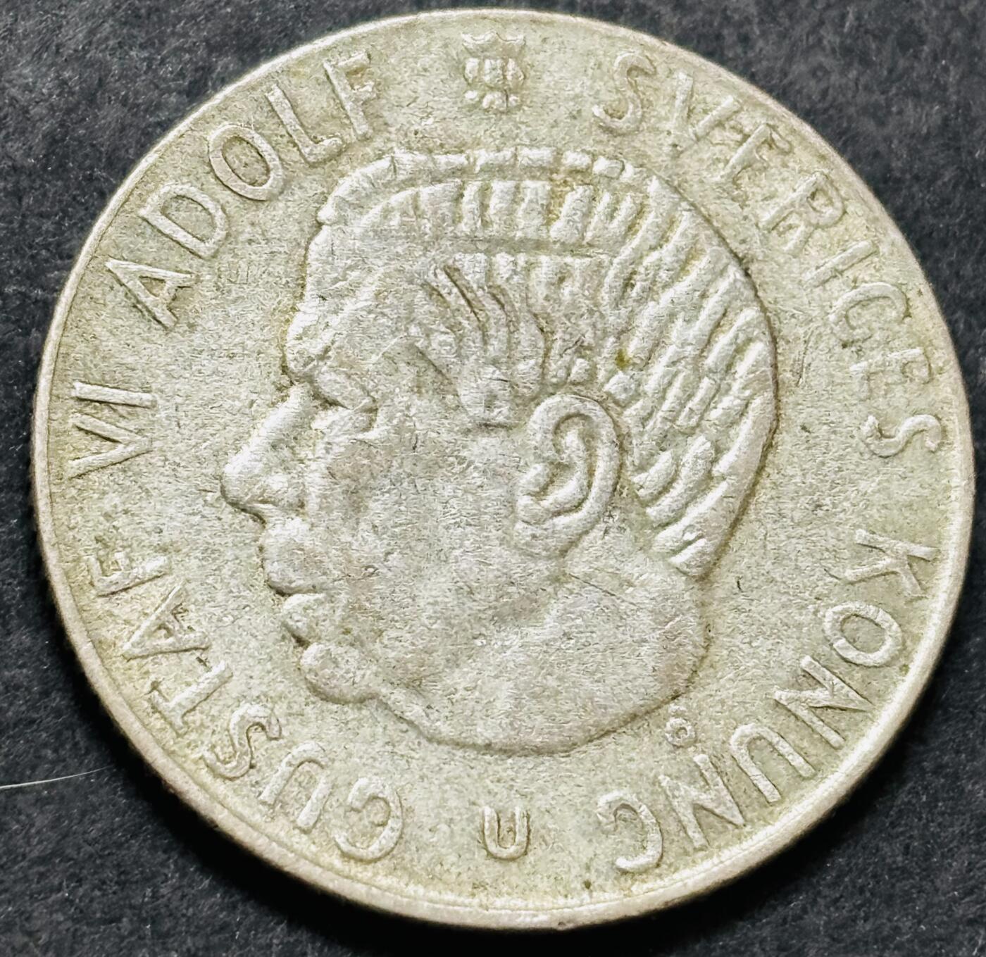 文馨钱币收藏 2026新年第五场（第 291 场）【长期接代拍品】 1966 年瑞典古斯塔夫六世 1 克朗银币，7 克 400 银，折合银价 7×0.4×25=70