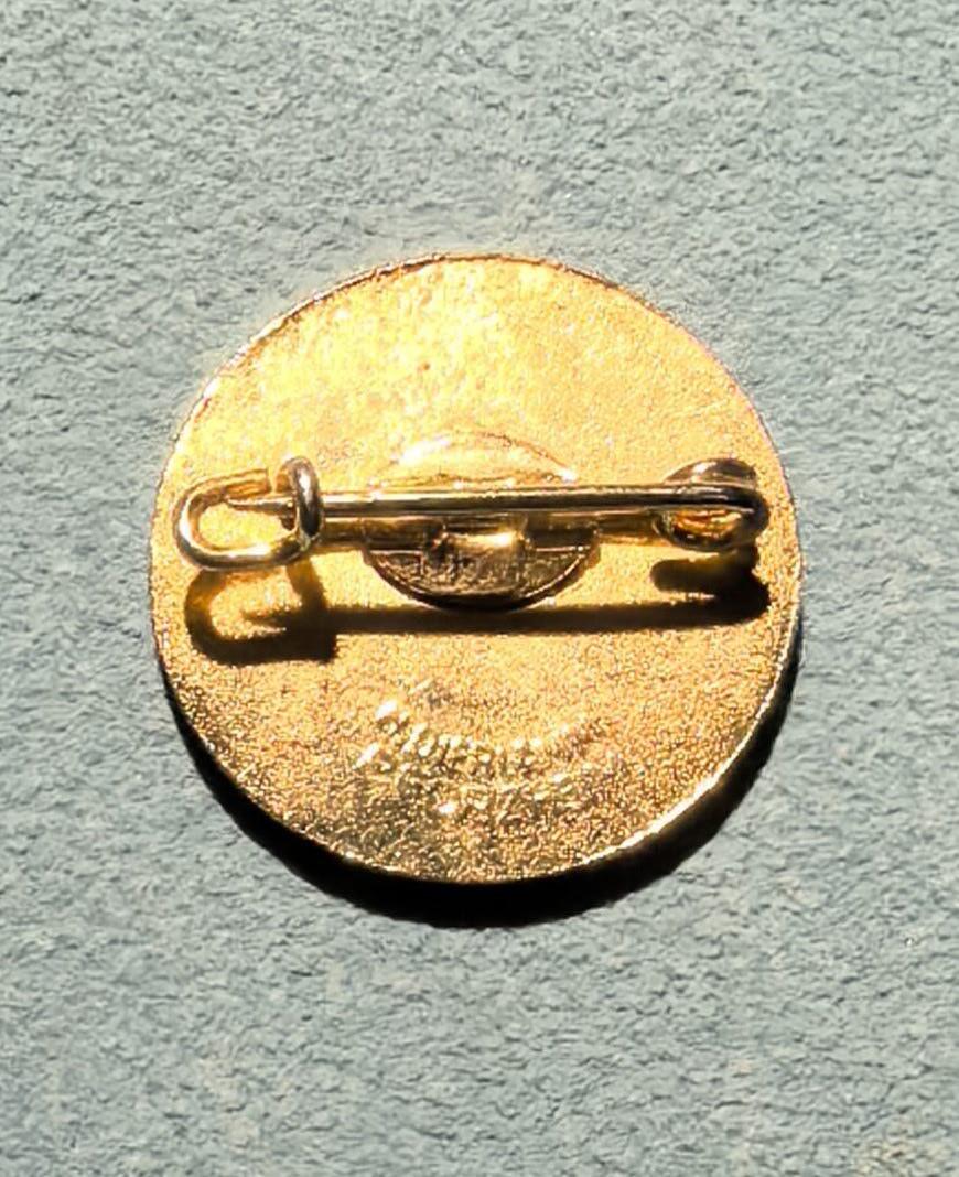 盛世勋华——号角文化勋章邮票专场拍卖第302期 德国（联邦）新教圣彼得青年康乐村纪念证章 带厂标