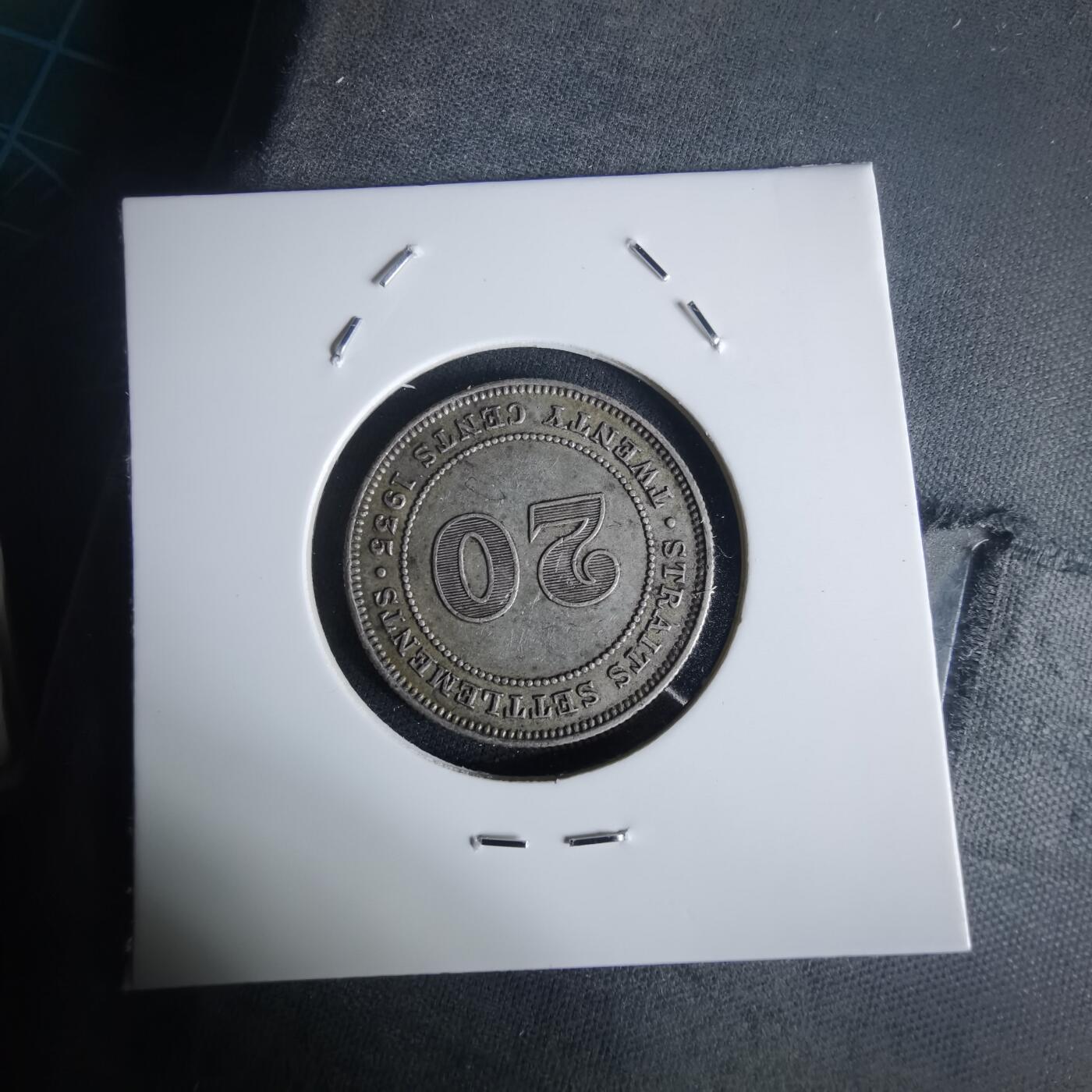 沼泽如烟--第977场 英属海峡1935年20分银币