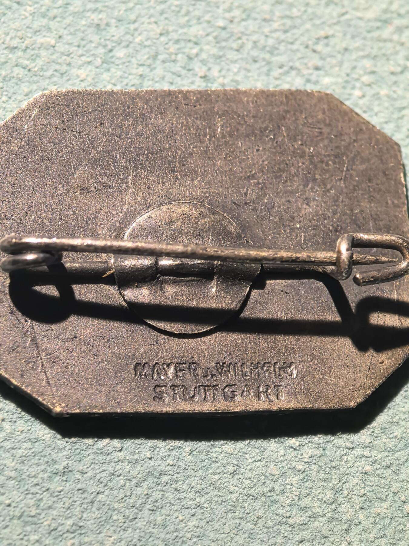 盛世勋华——号角文化勋章邮票专场拍卖第302期 德国（邦国）1910年代帝国鸟类保护协会证章 带厂标 铜质 类似别针售价165欧参见图四