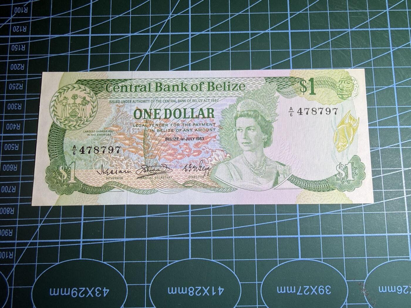 【炜奕收藏】，第五十八期，英属第三场 1983年伯利兹1元，UNC品相