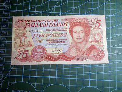 【炜奕收藏】，第五十八期，英属第三场 - 1983年福克兰群岛5镑纪念钞，UNC-品相，A冠