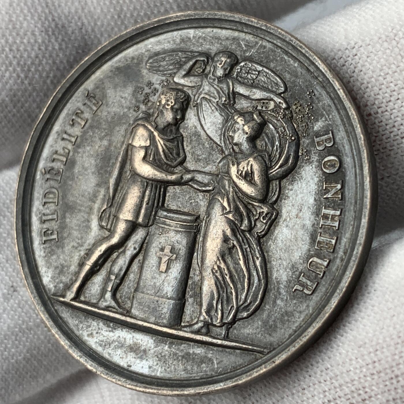 掌中浮雕-藏着的欧洲第051场 法国结婚银章，33.41mm，16g