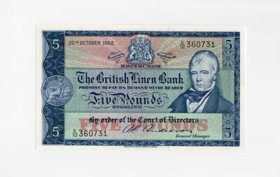 徐霞客拍卖首拍 - 苏格兰/英国亚麻银行	P-167a 1962年5镑	AU+		E/12 360731		唯一以思想家亚当·斯密为币面人物，这位《国富论》作者是苏格兰启蒙运动的核心人物，体现了苏格兰对经济学与思想传承的推崇。纸币保留“承诺按需兑换”的古老金融表述，搭配专属字母前缀编号系统，见证苏格兰私人发钞传统，存世稀少，是苏格兰思想与金融史的双重见证。		