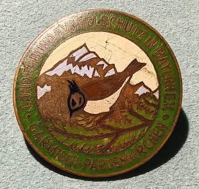 盛世勋华——号角文化勋章邮票专场拍卖第302期 - 德国（联邦）巴伐利亚州鸟类保护协会（ Landesbund Vogelschutz in Bayern e.V.）加米施-帕滕基兴分会证章 