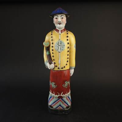 上海都达杂项专场九（全场包邮） - 民国 福建会馆 粉彩清人造像1-28