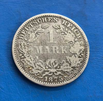 外国优质老铜币高银银币，周六九点倒数截拍，满百包邮，持续收拍 - 1875 年德意志帝国1马克银币，正面以 “1 MARK” 为核心，橡叶花环环绕，象征国家稳固；背面是德意志帝国国徽双头鹰纹，细节繁复庄重，见证了德国统一初期的货币体系，兼具历史价值与工艺美感。