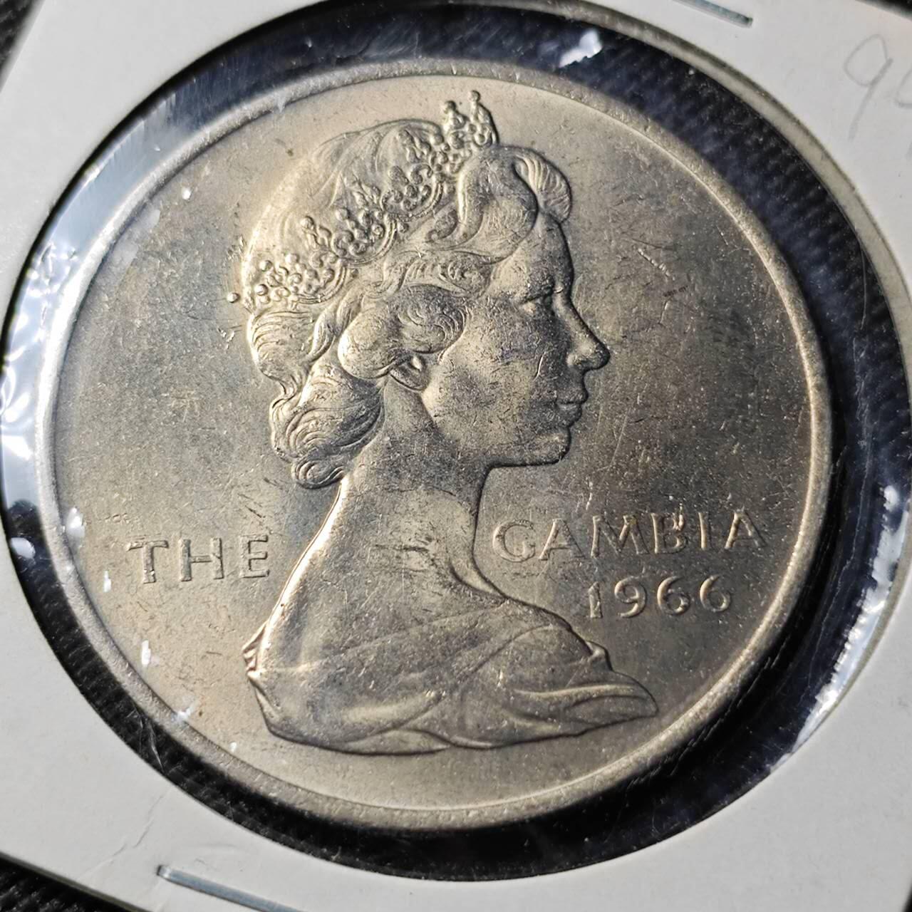 KK钱币收藏小铺  第399期  百期特拍（四拍之三）2月预留时间 周末发货  1966英属冈比亚4先令 好品 鳄鱼