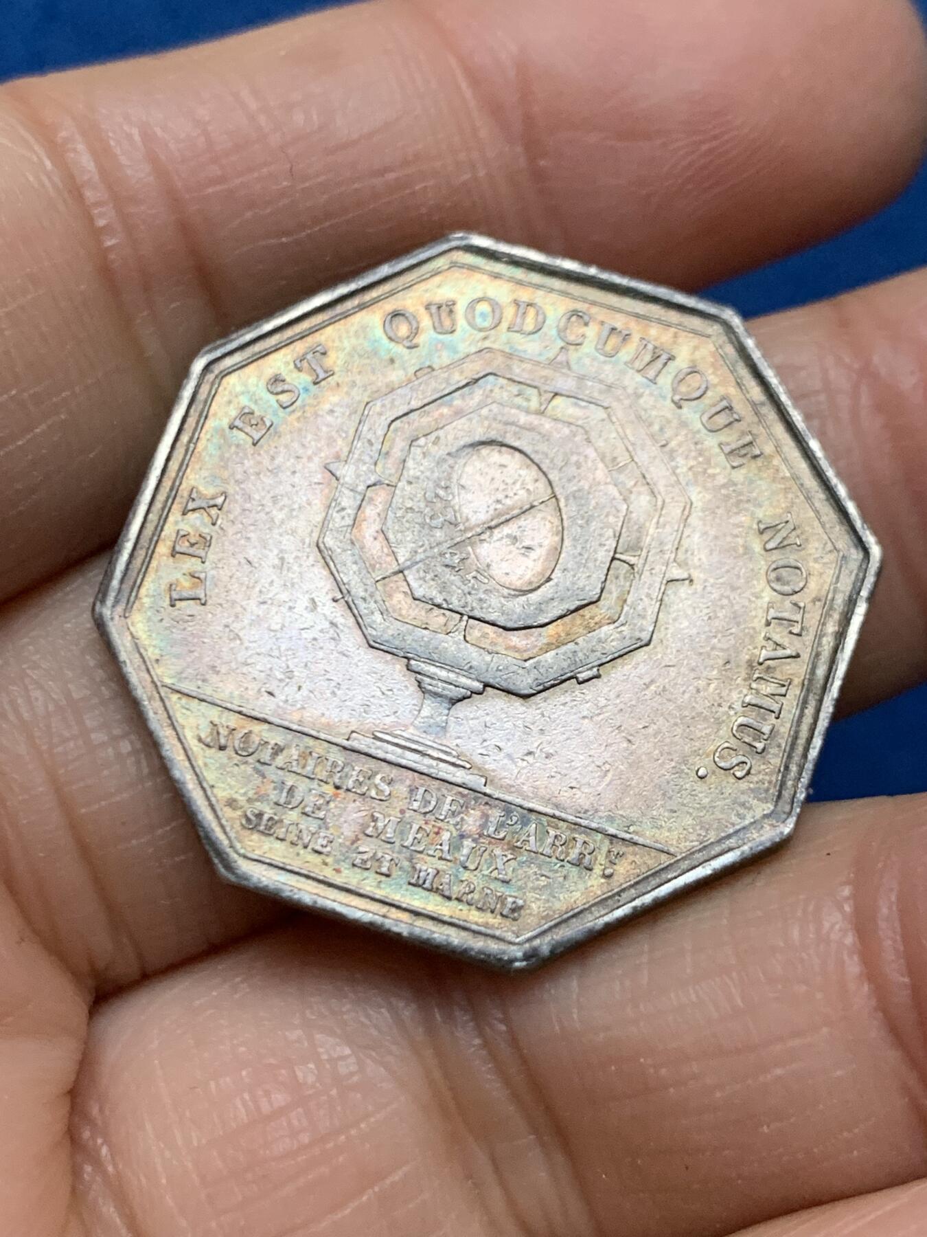 《竞宝斋》第462场 周日，周一，2场连拍 （全场包邮）欢迎送拍 法国19世纪菲利普一世银质八角代用币 12.12g 30.4mm 