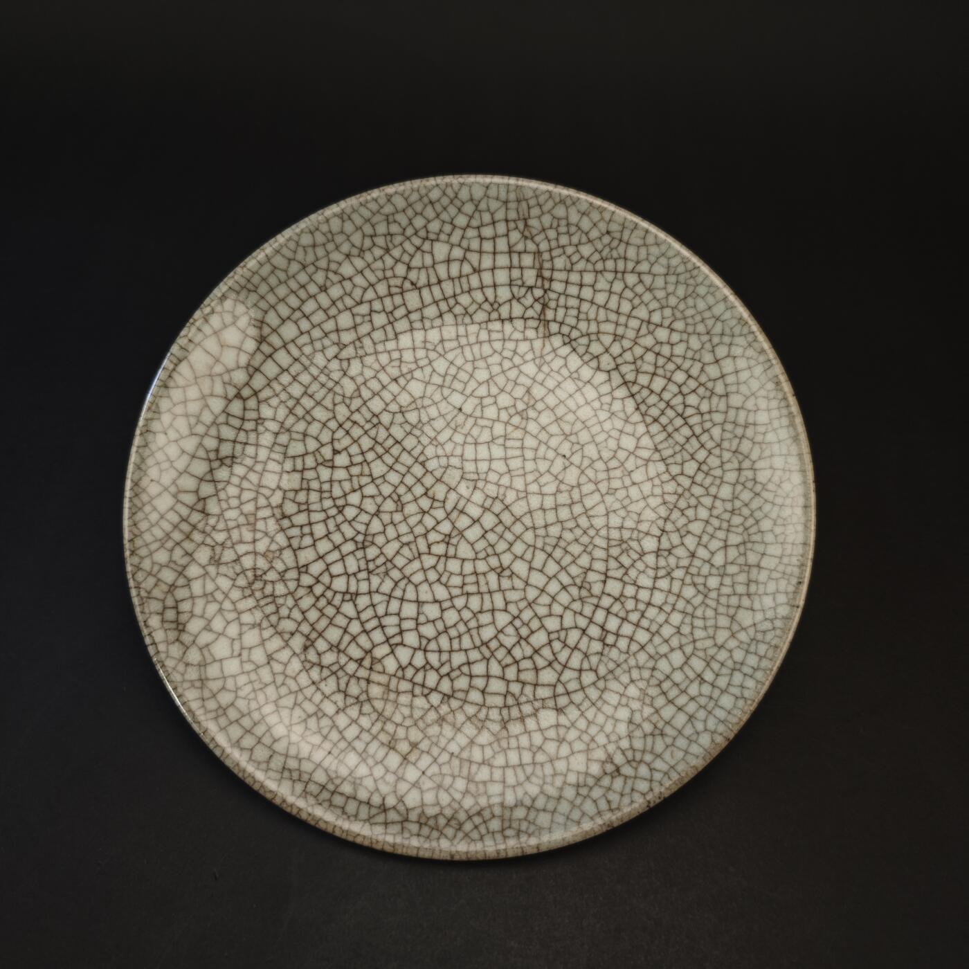 上海都达杂项专场九（全场包邮） 清乾隆 哥窑开片盘1-30