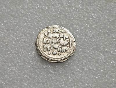 瓶子🏺第227期拍卖会 -  哥疾宁王朝打制银币  2.77克  2.77×0.7×27=52.353