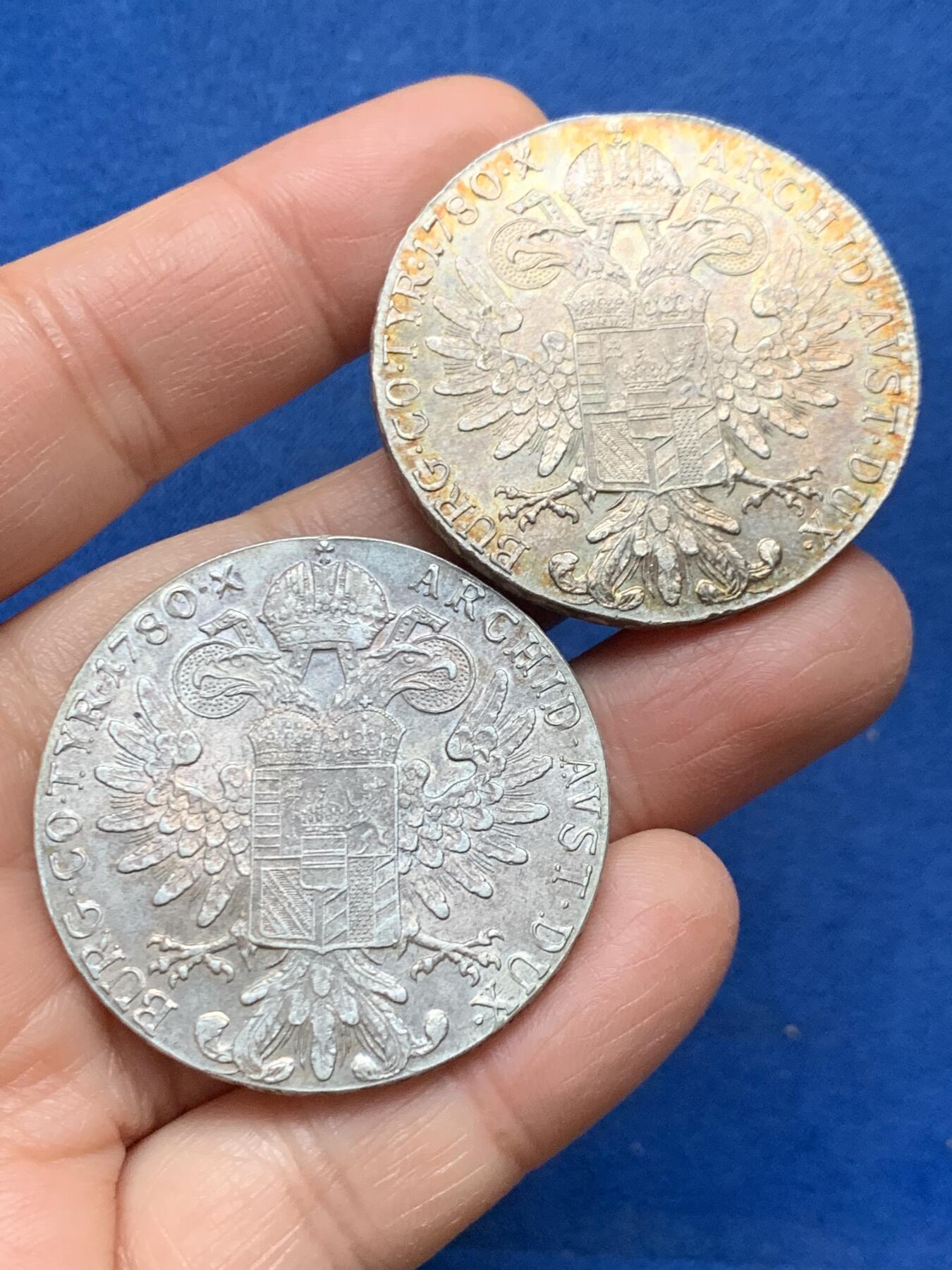 《竞宝斋》第462场 周日，周一，2场连拍 （全场包邮）欢迎送拍 两枚一组 1780后铸版大奶妈 带彩