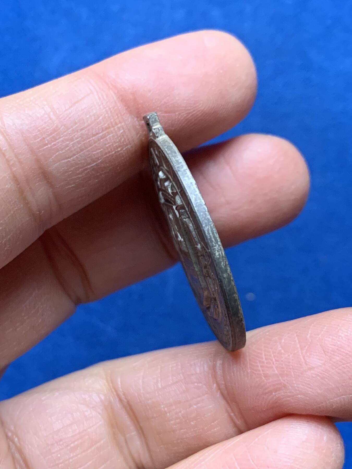 《竞宝斋》第462场 周日，周一，2场连拍 （全场包邮）欢迎送拍 意大利萨莱诺第十一届全国医学体操纪念章 13.1克 32.5mm