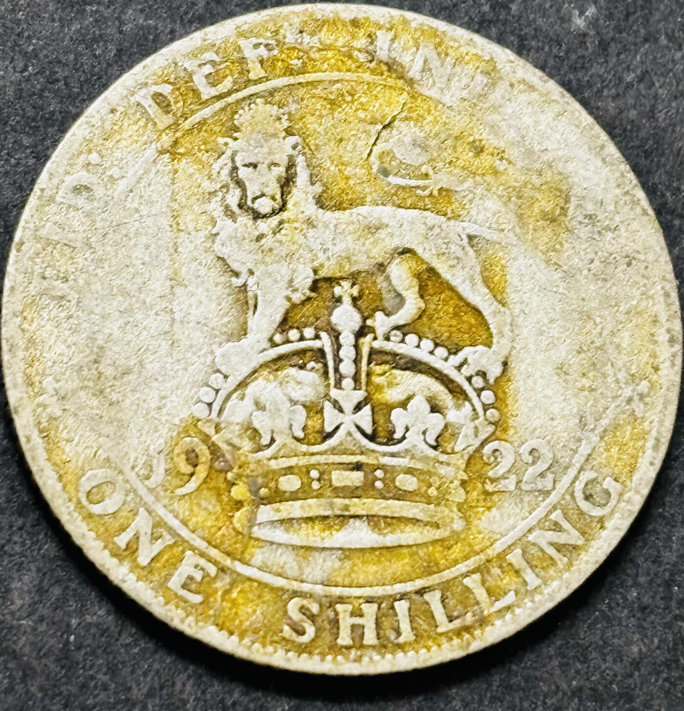 文馨钱币收藏 2026新年第五场（第 291 场）【长期接代拍品】 1922 年英国乔治五世 1 先令银币，5.6 克 500 银，折合银价 5.6×0.5×25=70