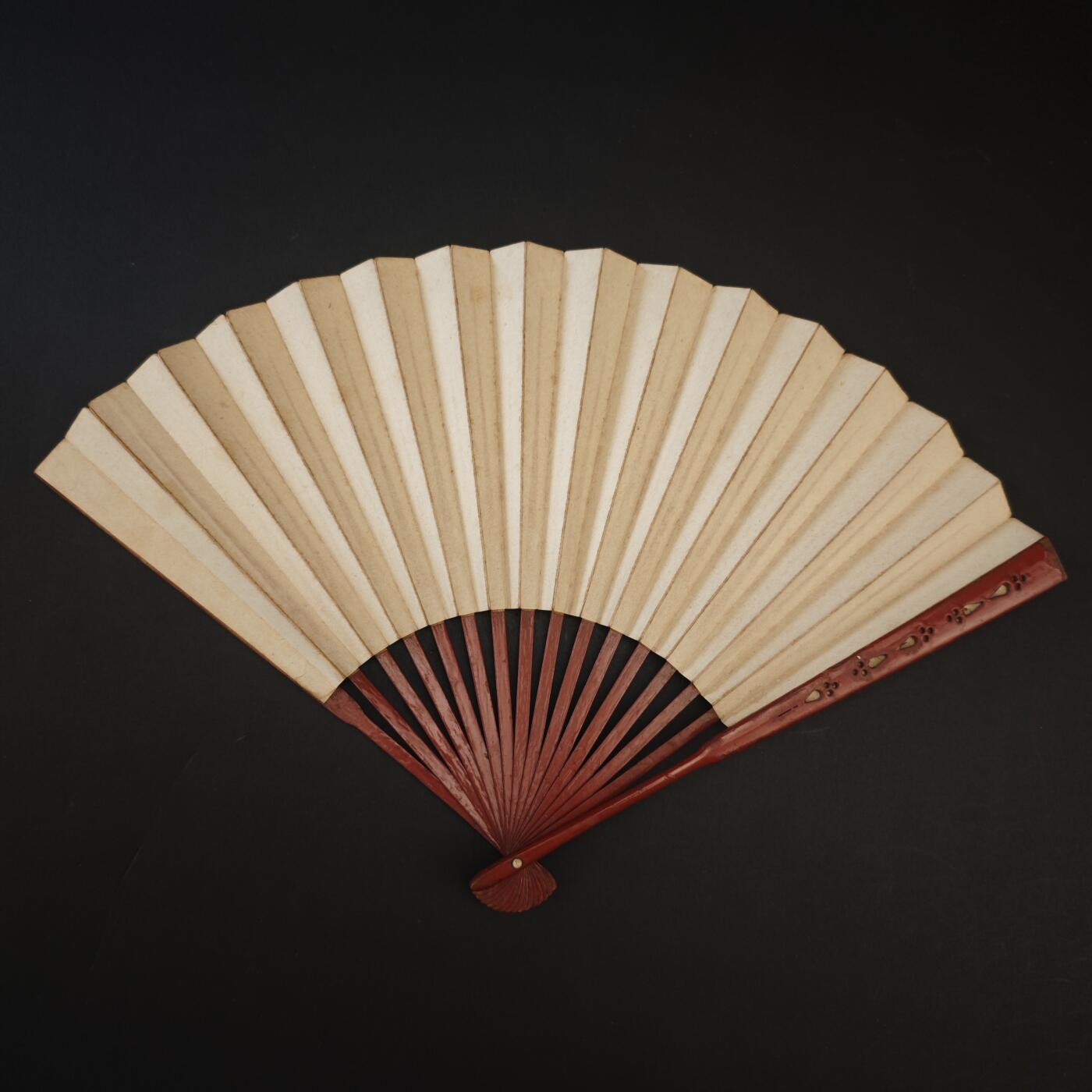 上海都达杂项专场九（全场包邮） 清 大漆雕花空白成扇1-177