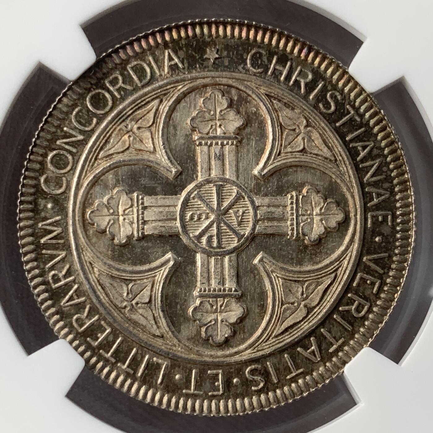 掌中浮雕-藏着的欧洲第051场 NGC MS65 : 1863年法国卢瓦尔省奥尔良圣十字学院纪念银章 ,32mm