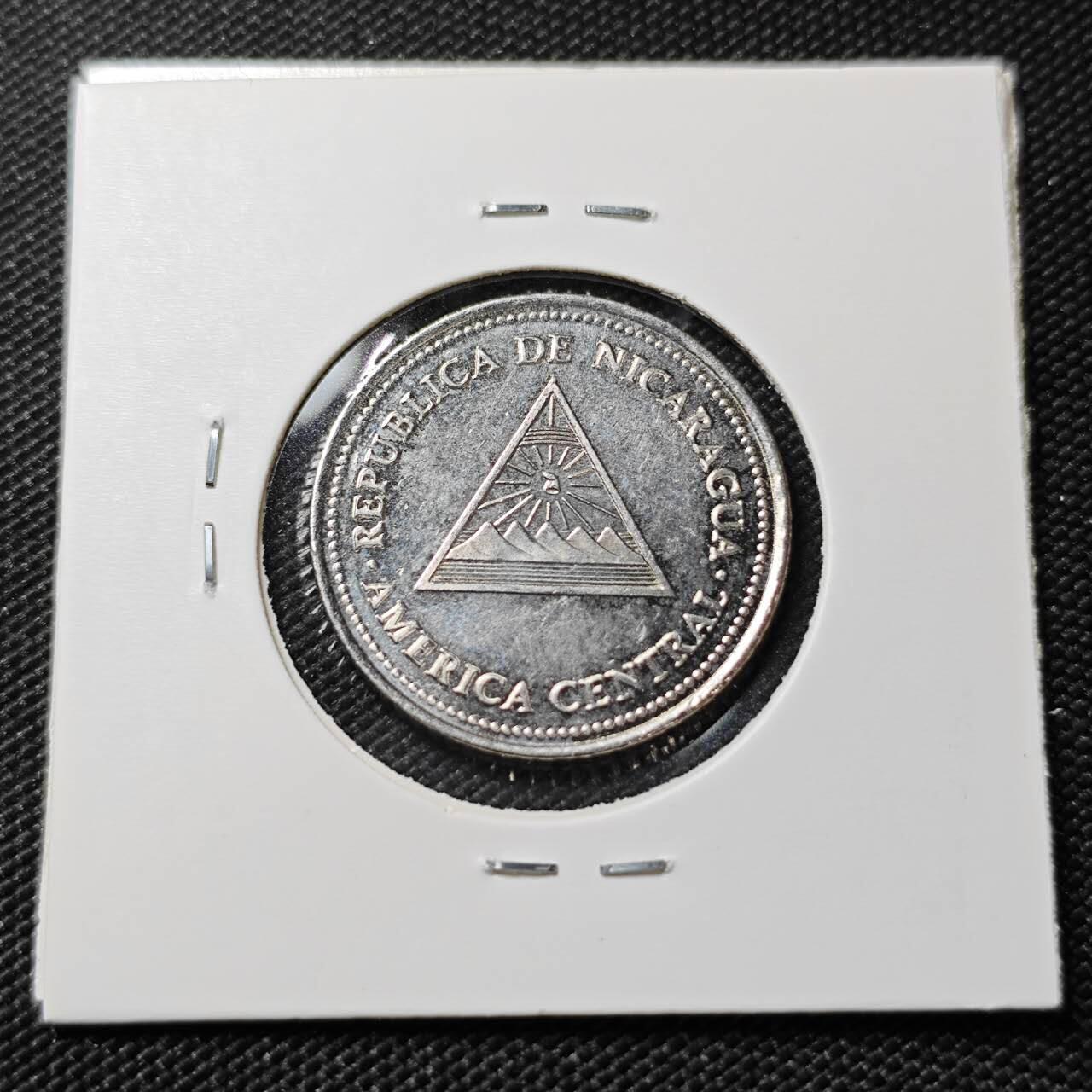 KK钱币收藏小铺  第390期  2月预留时间 周末发货  1997尼加拉瓜1科多巴