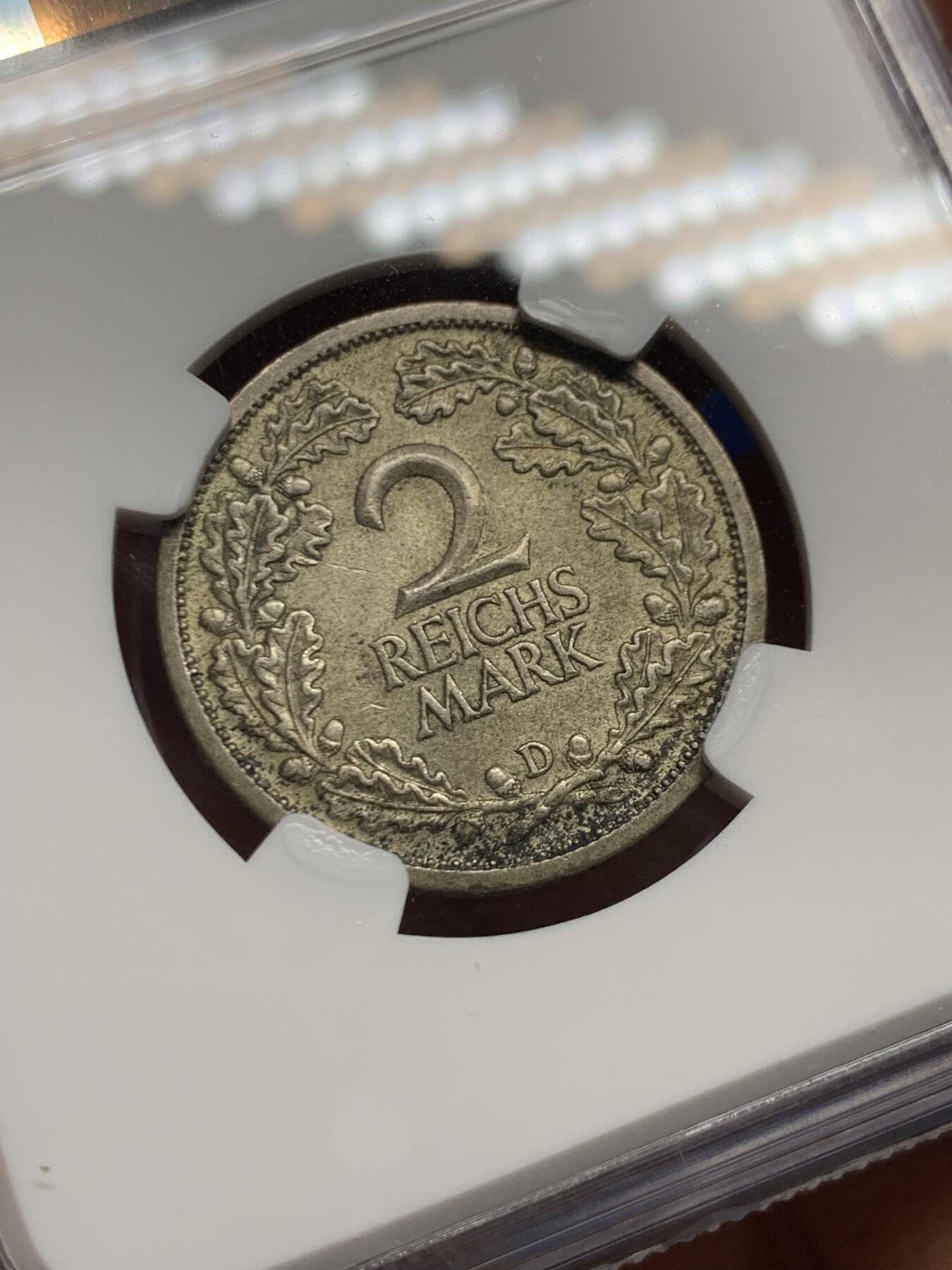 《竞宝斋》第462场 周日，周一，2场连拍 （全场包邮）欢迎送拍 NGC MS62 德国魏玛共和国1926年2马克银币 自然包浆非常养眼 高点均在