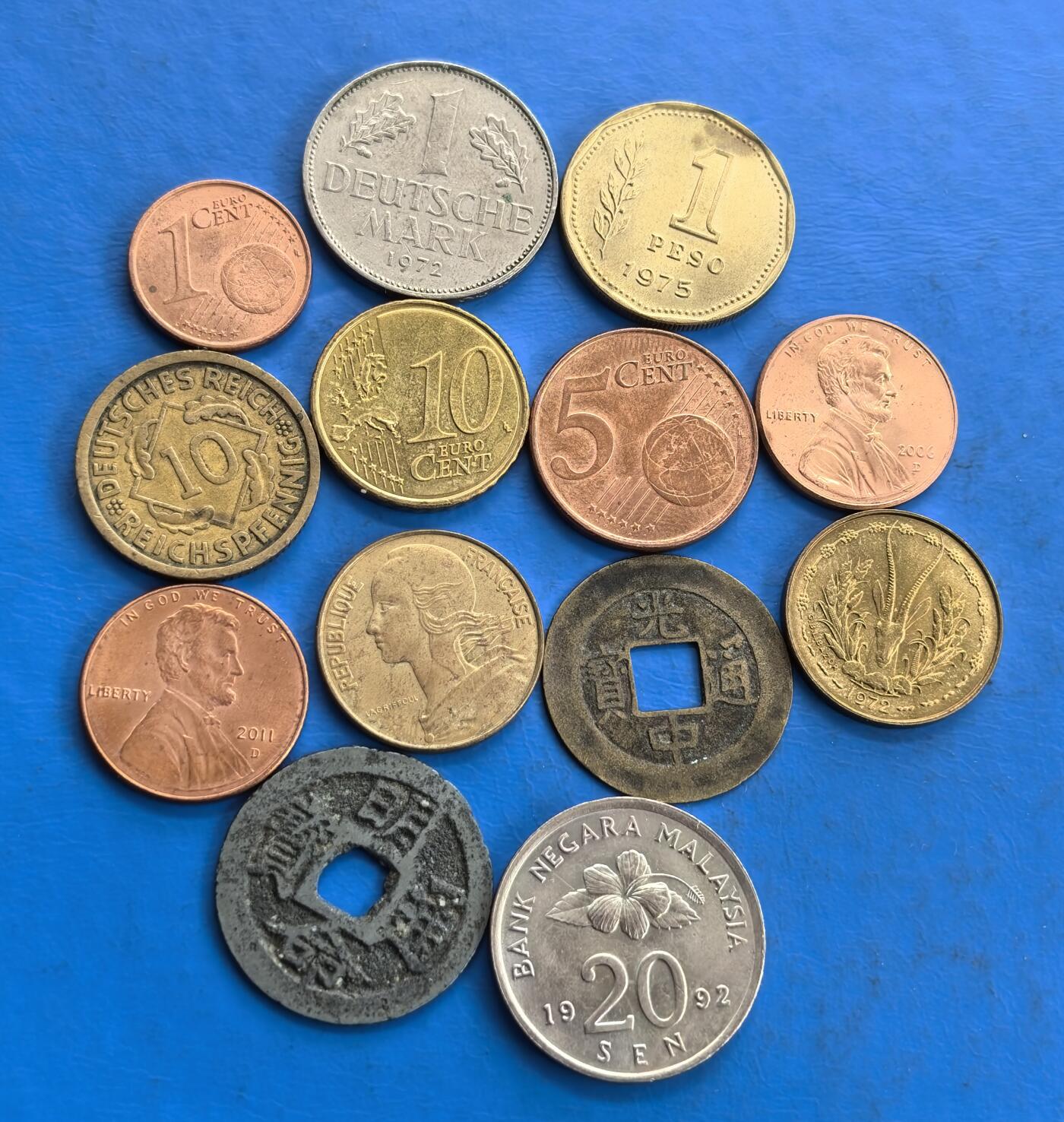 外国优质老铜币高银银币，周六九点倒数截拍，满百包邮，持续收拍 散币一堆