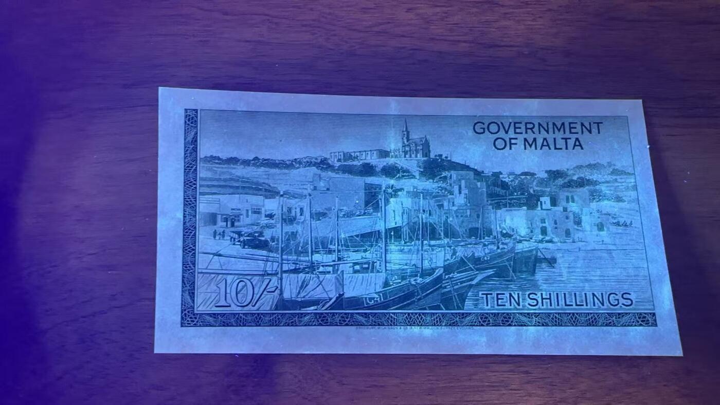 徐霞客拍卖首拍