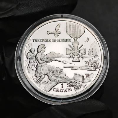 金瓯小拍第三期 古今币章 银价专场 - 英属马恩岛英勇十字勋章银币2004年 重28.3克 状态较好