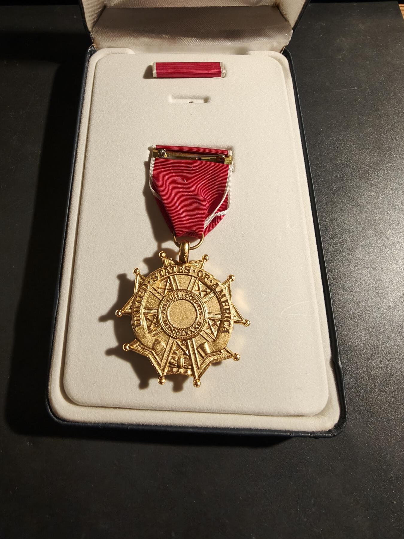 老王徽章第179期