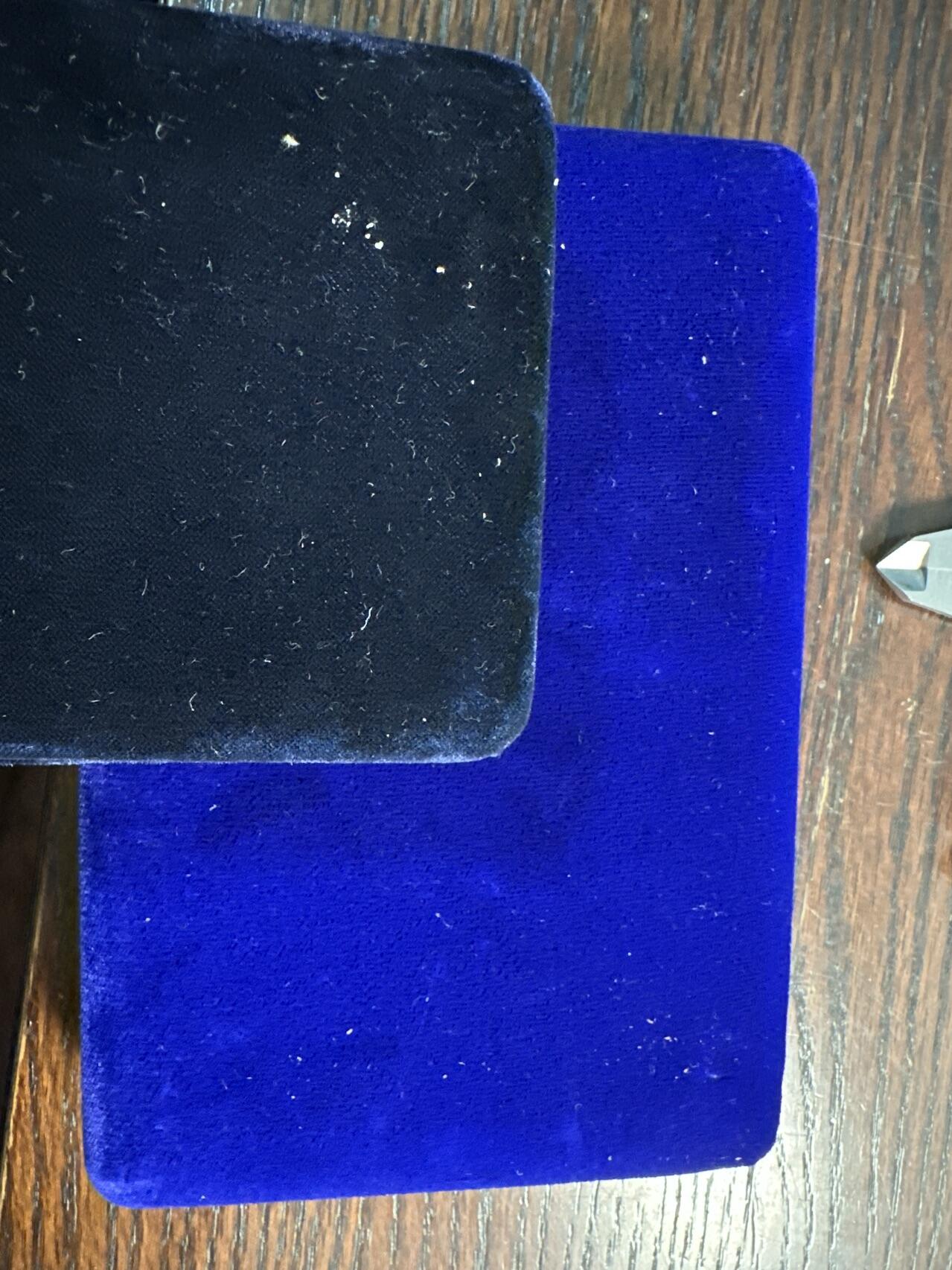 蒂克钱币-第57场 日本章 企业章拍卖  造币局制1989年世界博览会镀金章 50mm 66g 绒布盒尺寸在190*120mm 左右