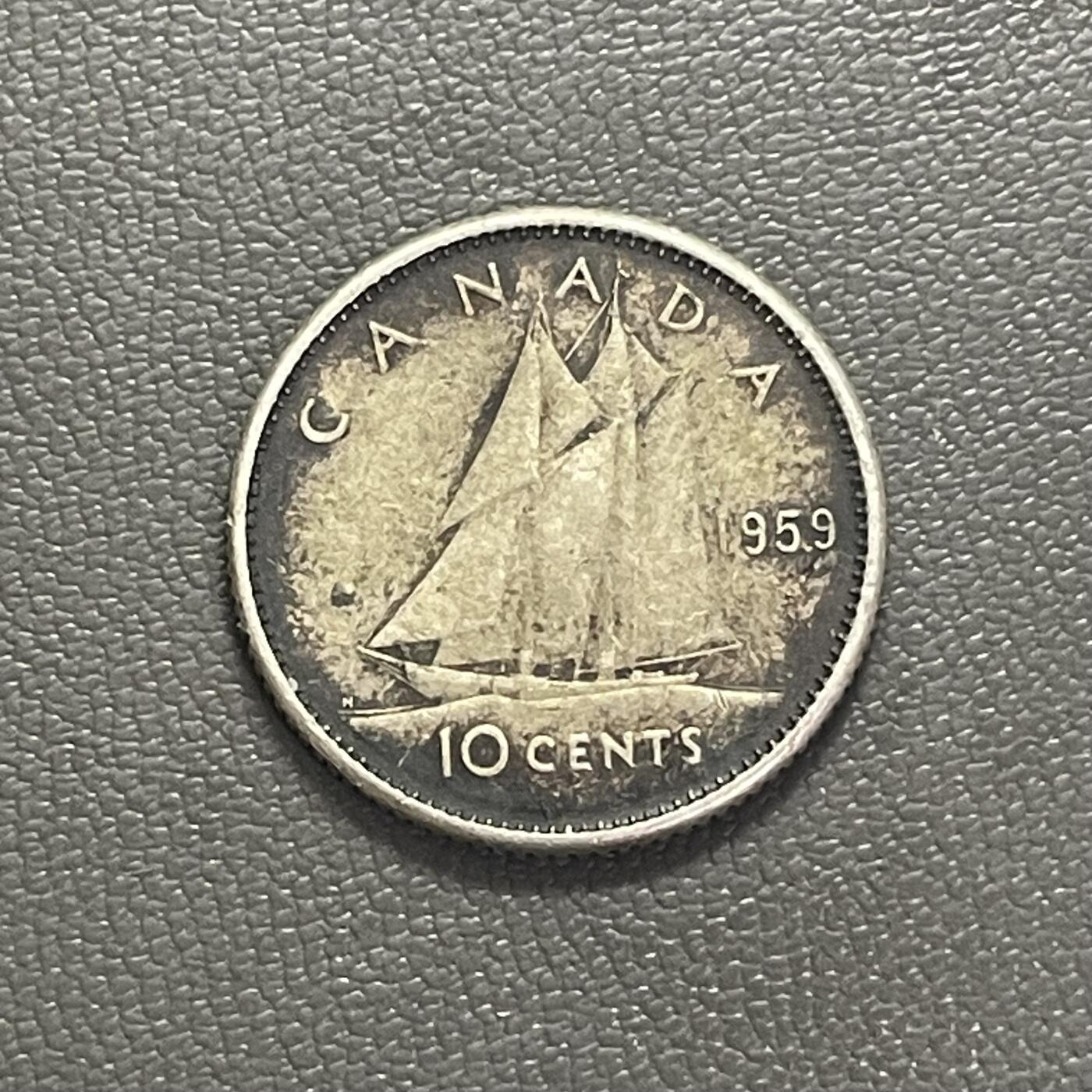 回流0201 加拿大1959年10分银币 银价2.31*80%*24=44元