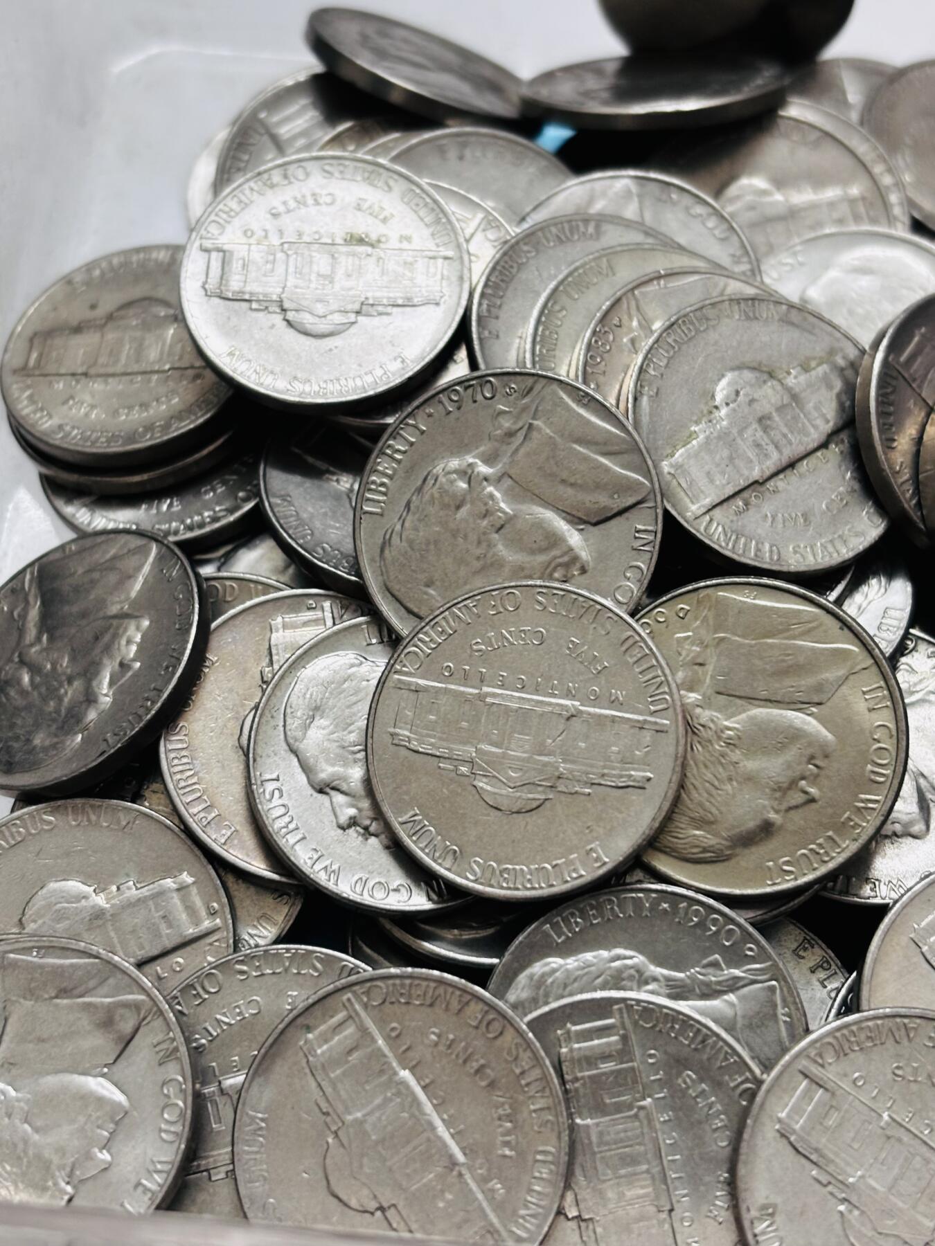 文馨钱币收藏 2026新年第五场（第 291 场）【长期接代拍品】 原光，带光美品美国杰斐逊 5 美分 100 枚，年份未挑，重 495 克