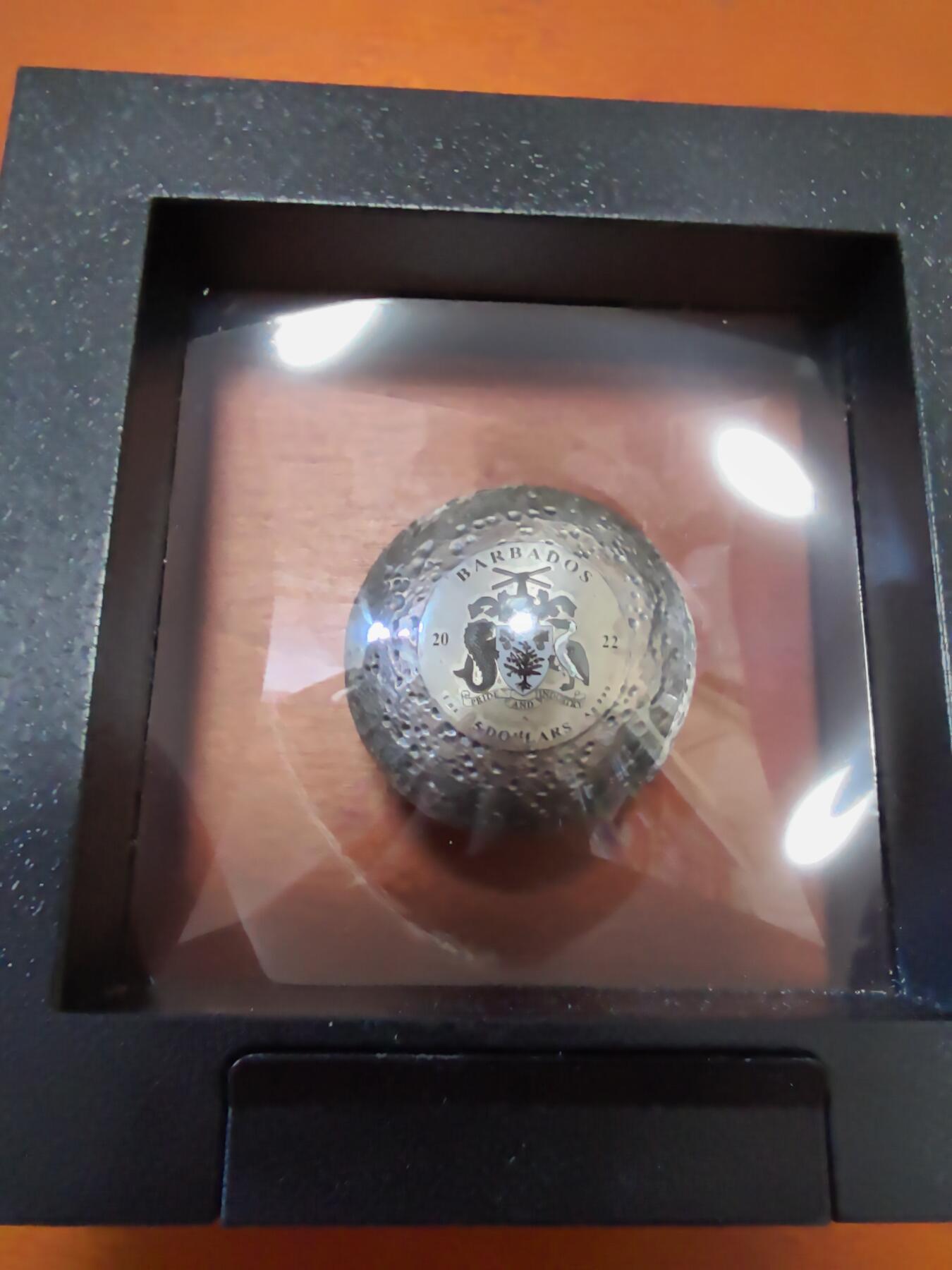 长老汇蛇年精选第九十六场拍卖 2022巴巴多斯水星仿古球体银币，1盎司999银，盒证全，4879枚