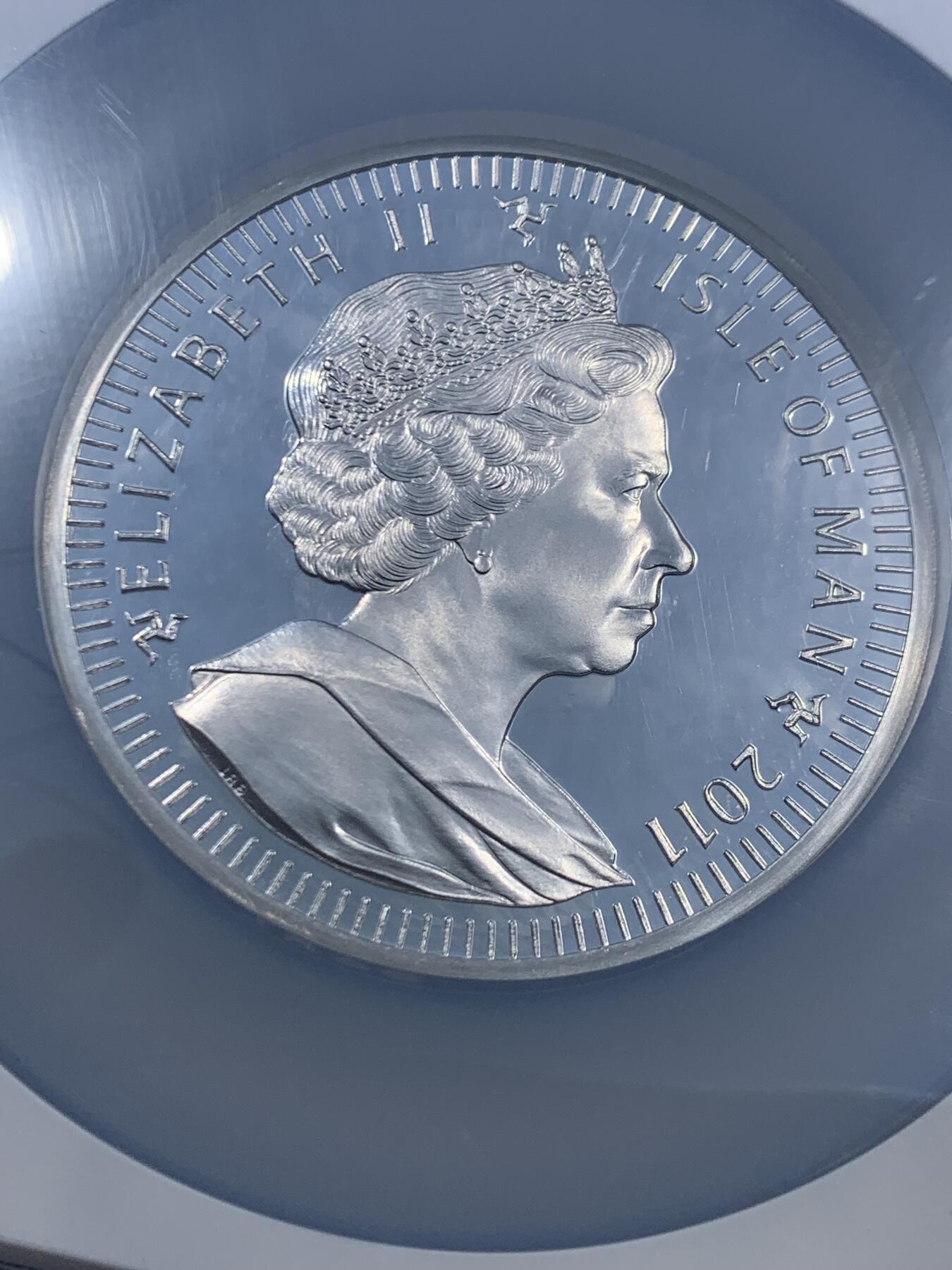 《竞宝斋》第462场 周日，周一，2场连拍 （全场包邮）欢迎送拍 NGC PF65 英属马恩岛 2011年 5克朗 5盎司-150克纯银 彼得兔彩色精制 银币