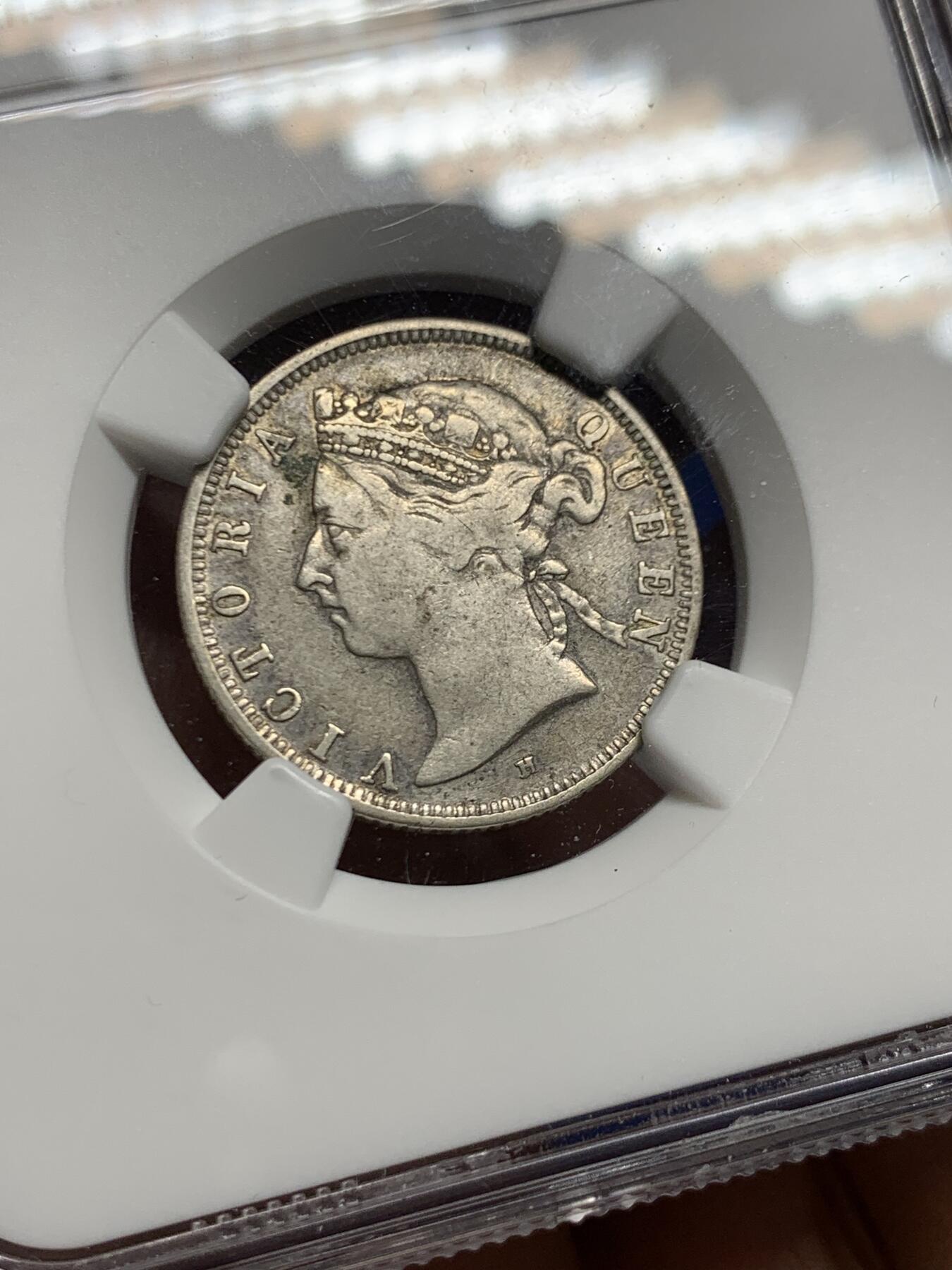 《竞宝斋》第462场 周日，周一，2场连拍 （全场包邮）欢迎送拍 NGC VF30 香港 1890H年 维多利亚 贰毫 银币，人像清晰，不错的收藏