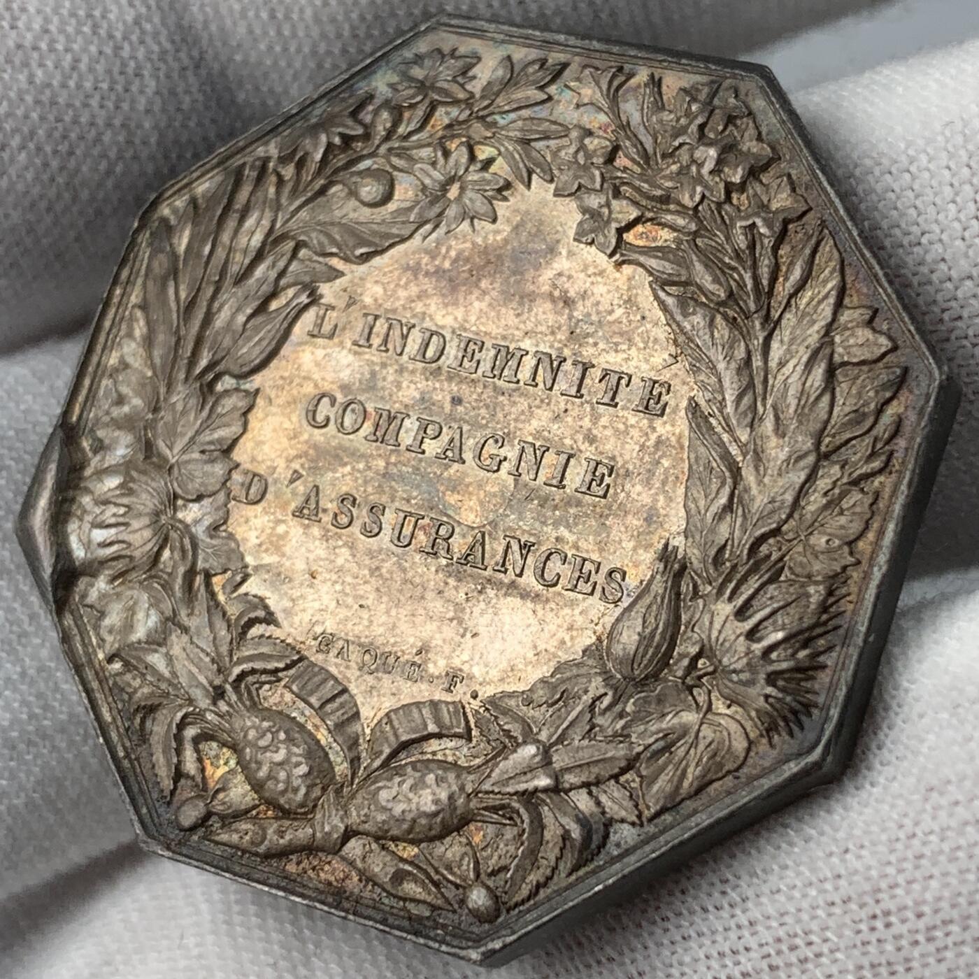 掌中浮雕-藏着的欧洲第051场 1836年法国保险公司八角银章，34.6mm，19.37g