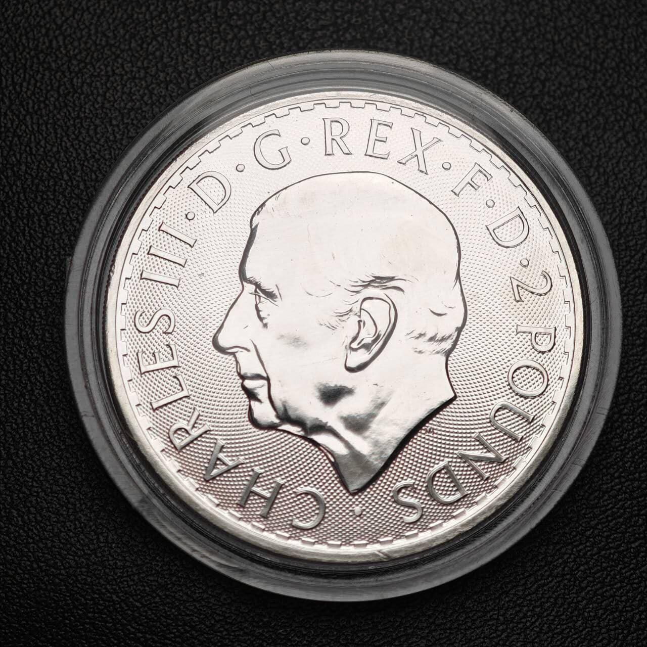 金瓯小拍第三期 古今币章 银价专场 英国不列颠女神投资银币2023年 重31.1克 查尔斯国王头像 有淡白斑