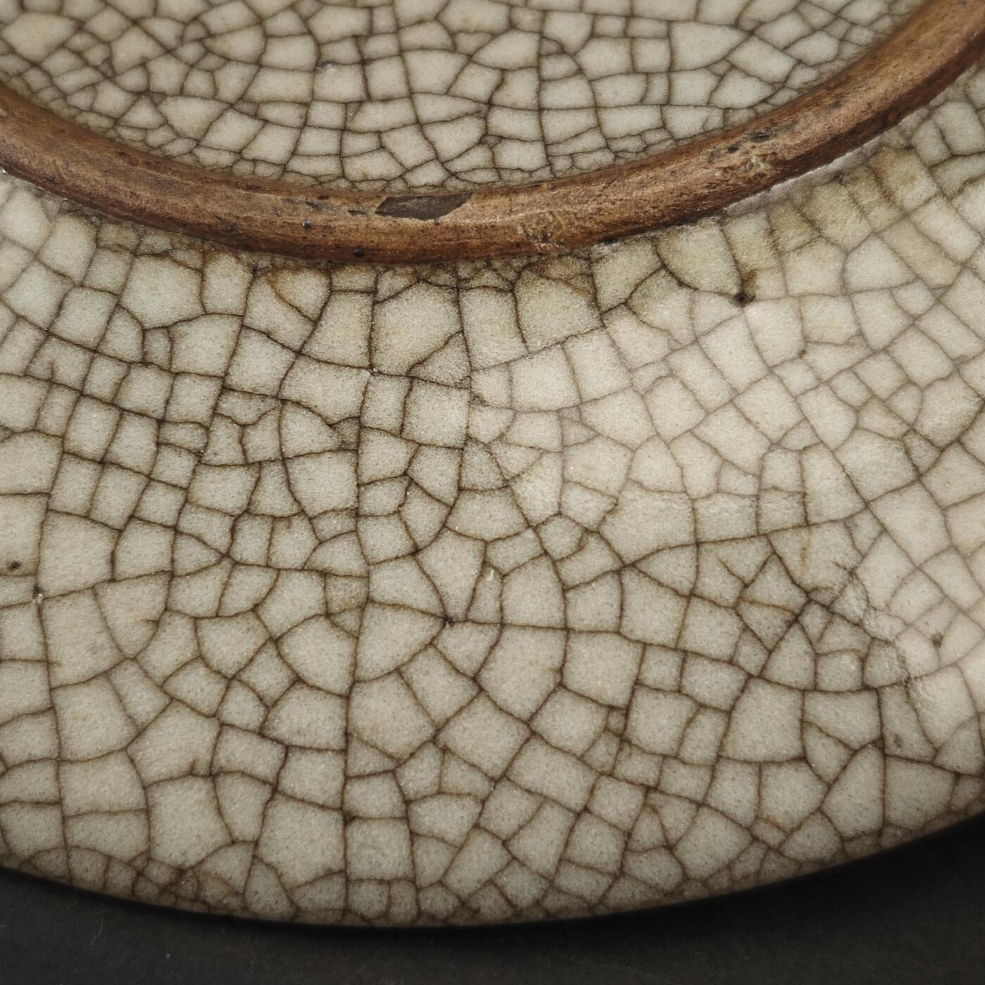 上海都达杂项专场九（全场包邮） 清乾隆 哥窑开片盘1-30