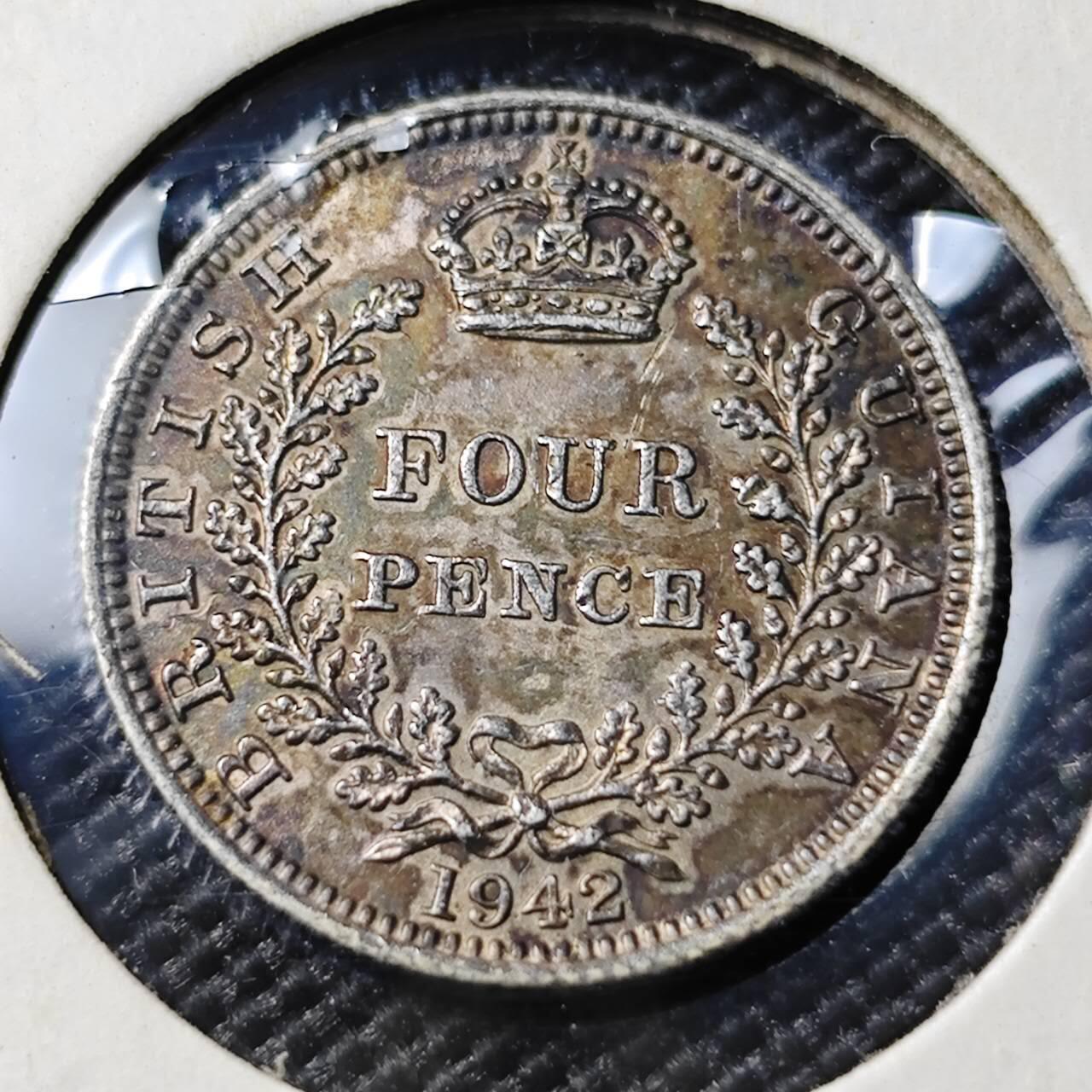 KK钱币收藏小铺  第400期  百期特拍（四拍之四）2月预留时间 周末发货  英属圭亚那1942年4便士银币 深打状态带彩漂亮