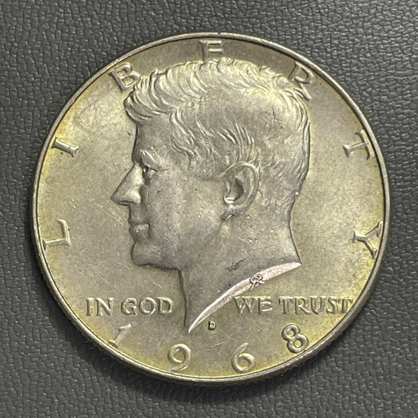 回流0201 美国1968年肯尼迪总统半圆银币 银价11.5*40%*29=110元