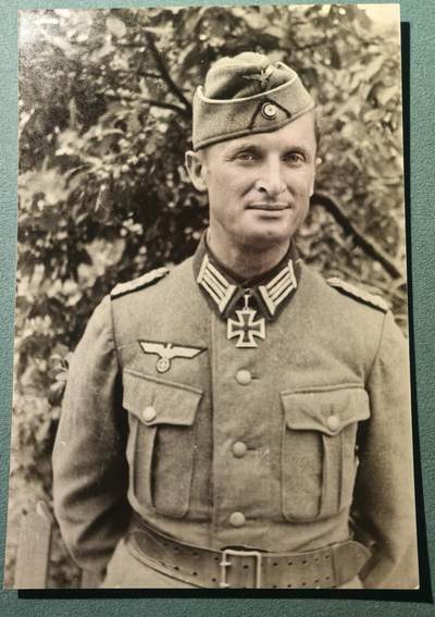 盛世勋华——号角文化勋章邮票专场拍卖第302期 - 德国（1939）骑士十字勋章获得者照片 陆军中校 佩戴骑士十字勋章等