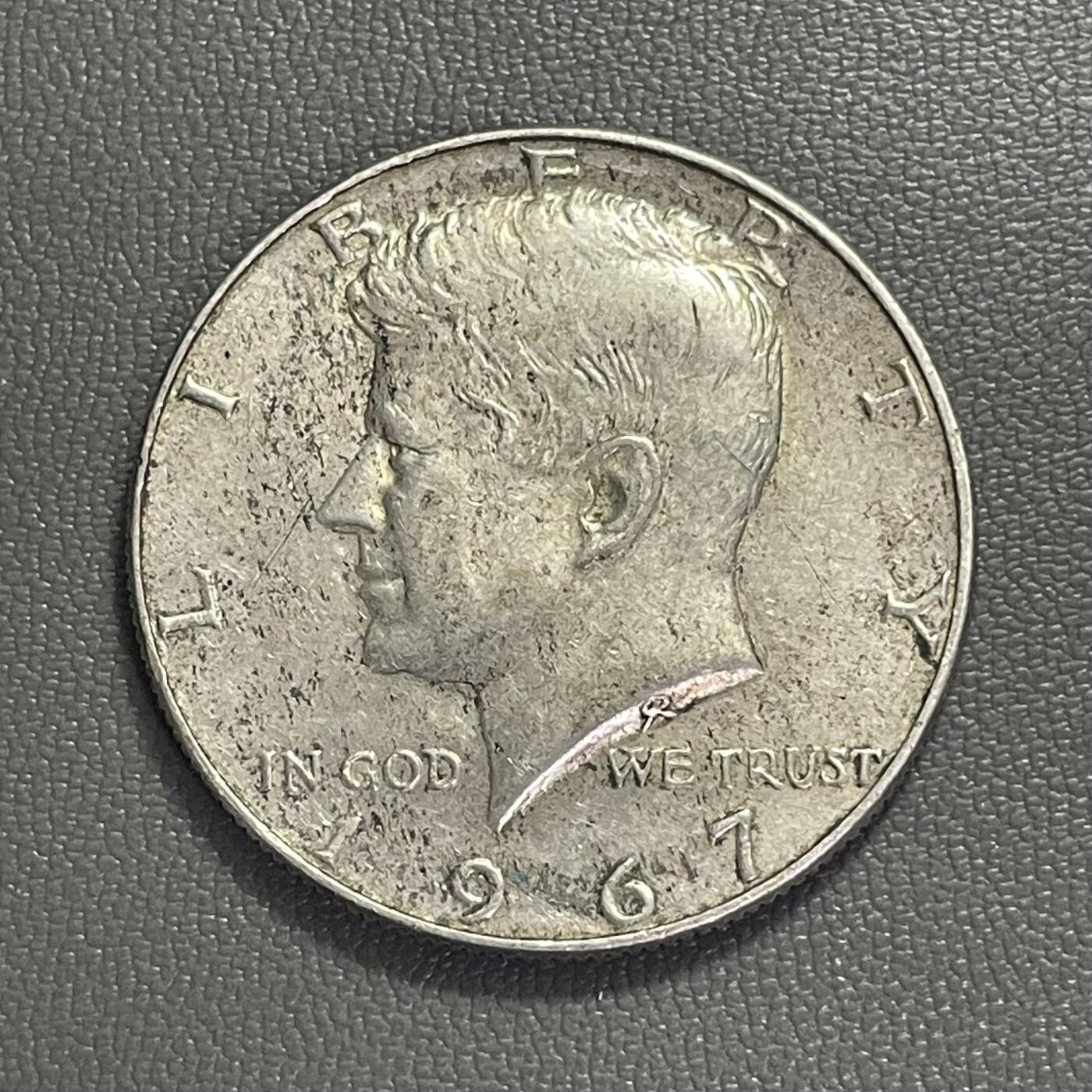 回流0201 美国1967年肯尼迪总统半圆银币 银价11.5*40%*24=110元