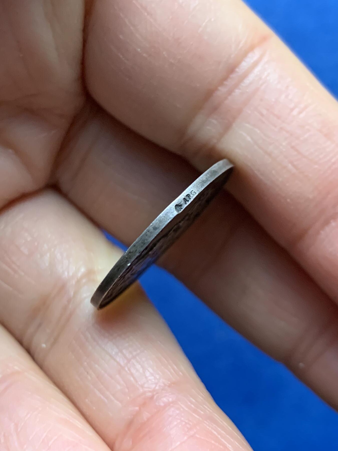 《竞宝斋》第462场 周日，周一，2场连拍 （全场包邮）欢迎送拍 法国婚礼银章 5克 23.9mm 蜜蜂AR边铭